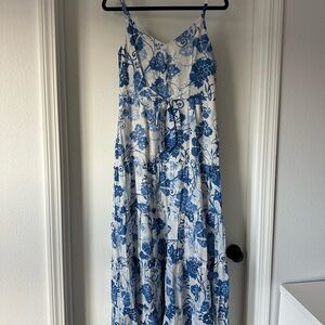 MSK Blue and White Floral Maxi Dress